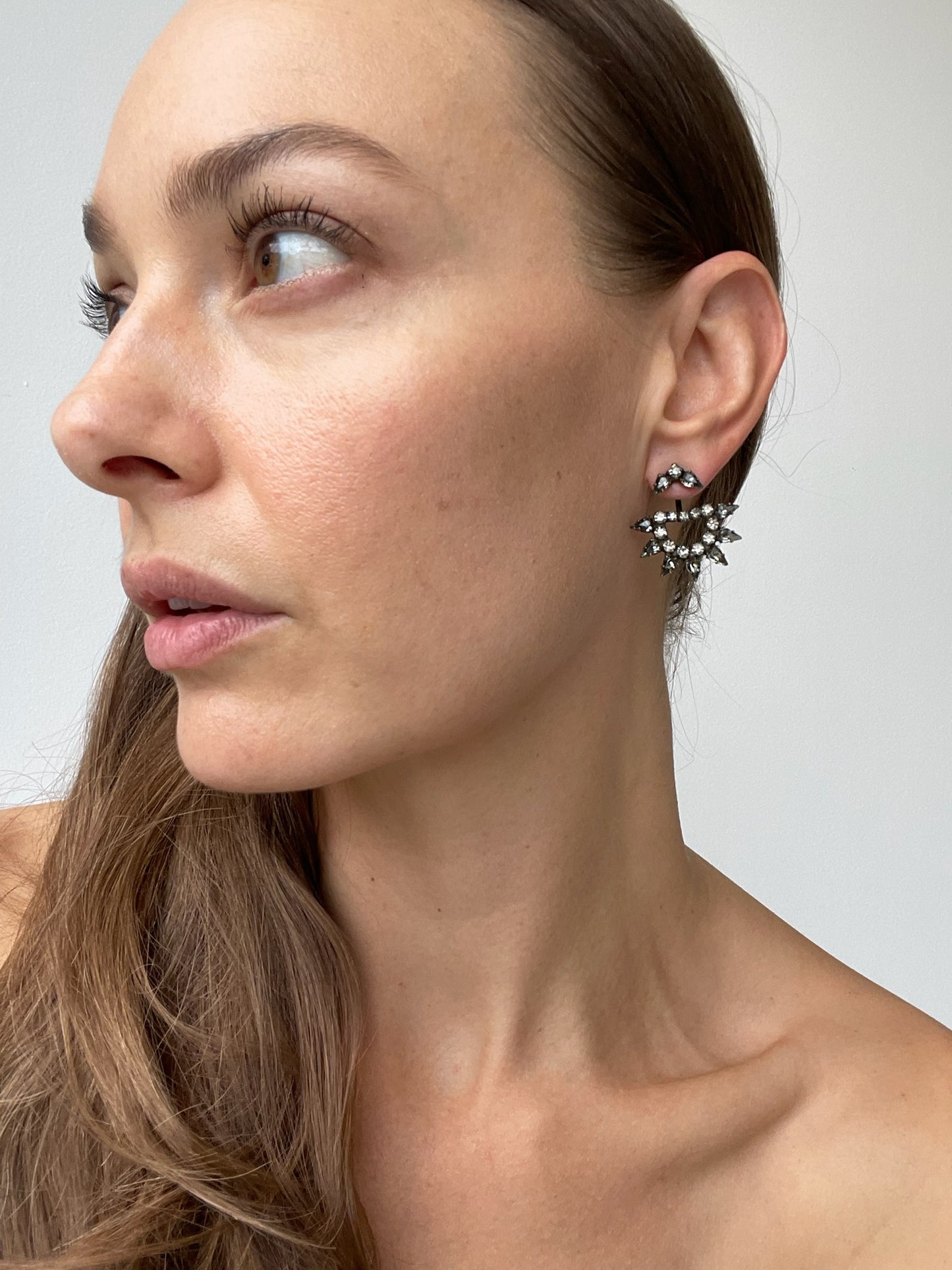 lionette yonti ear jackets