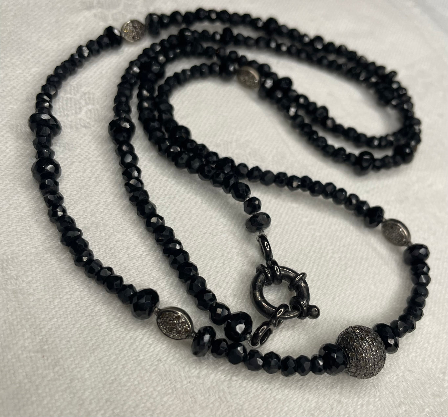 kundo zura necklace