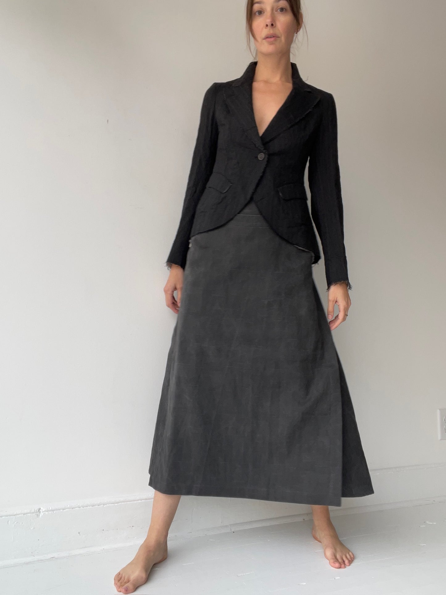 forme d’expression long apron skirt