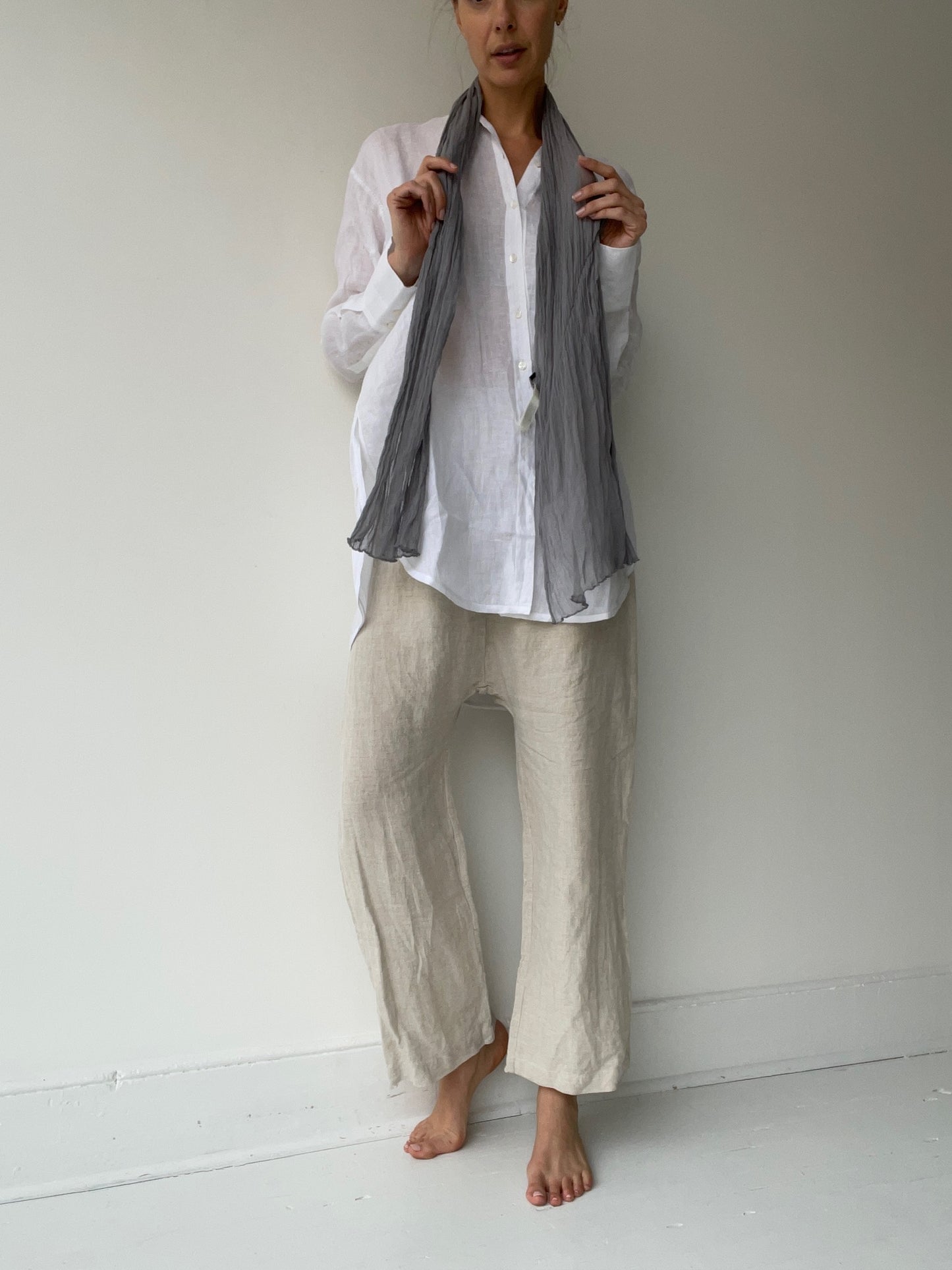 umit unal grey scarf