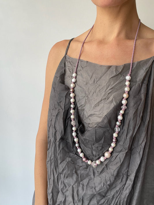 kundo rose necklace