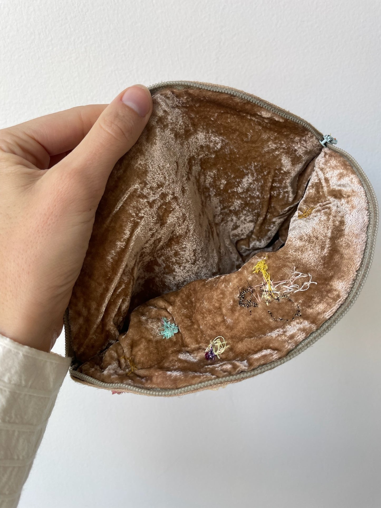 antomoon mauve pouch