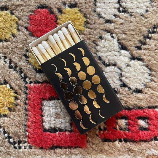 studio portmanteau 28 phases of the moon matchbox