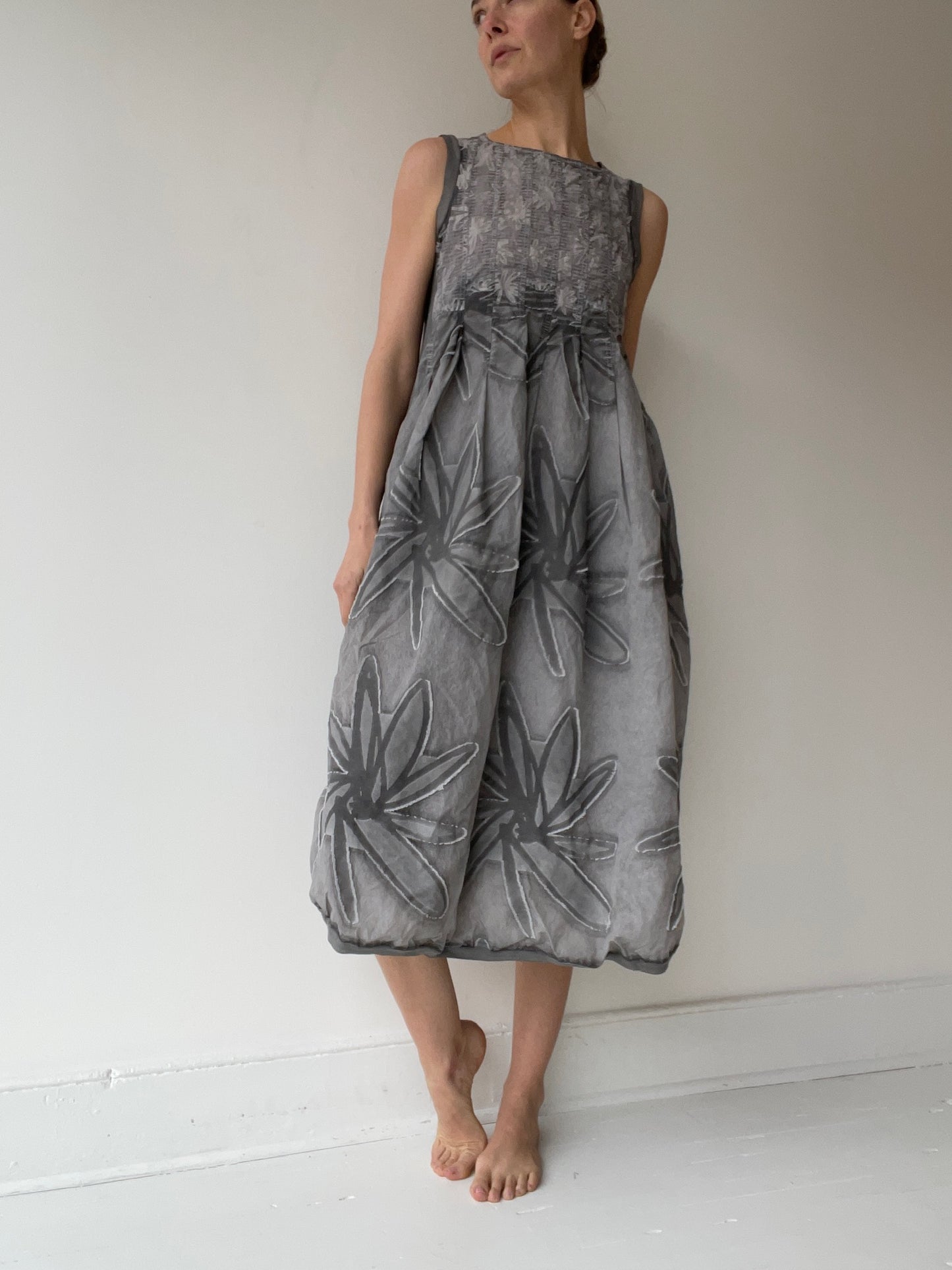 coal daisy dress