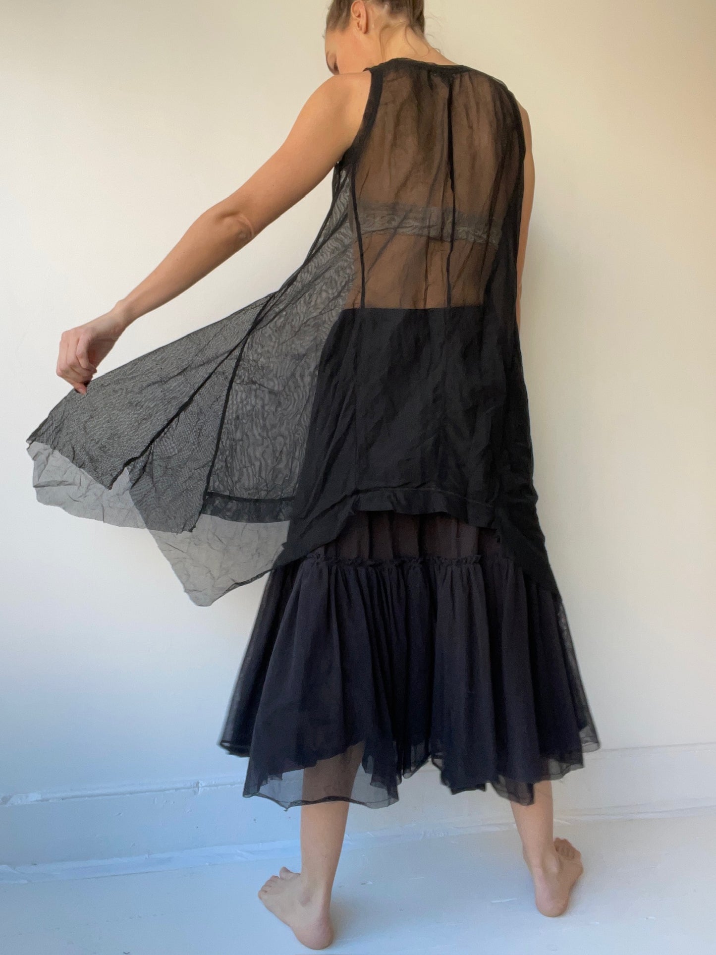 short ballet slip
