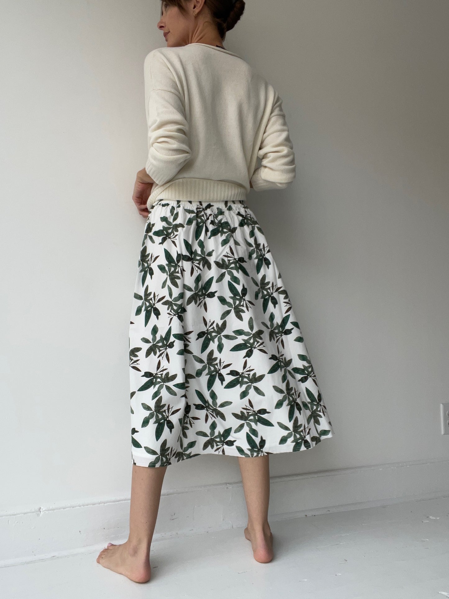 aequamente olive leaf skirt