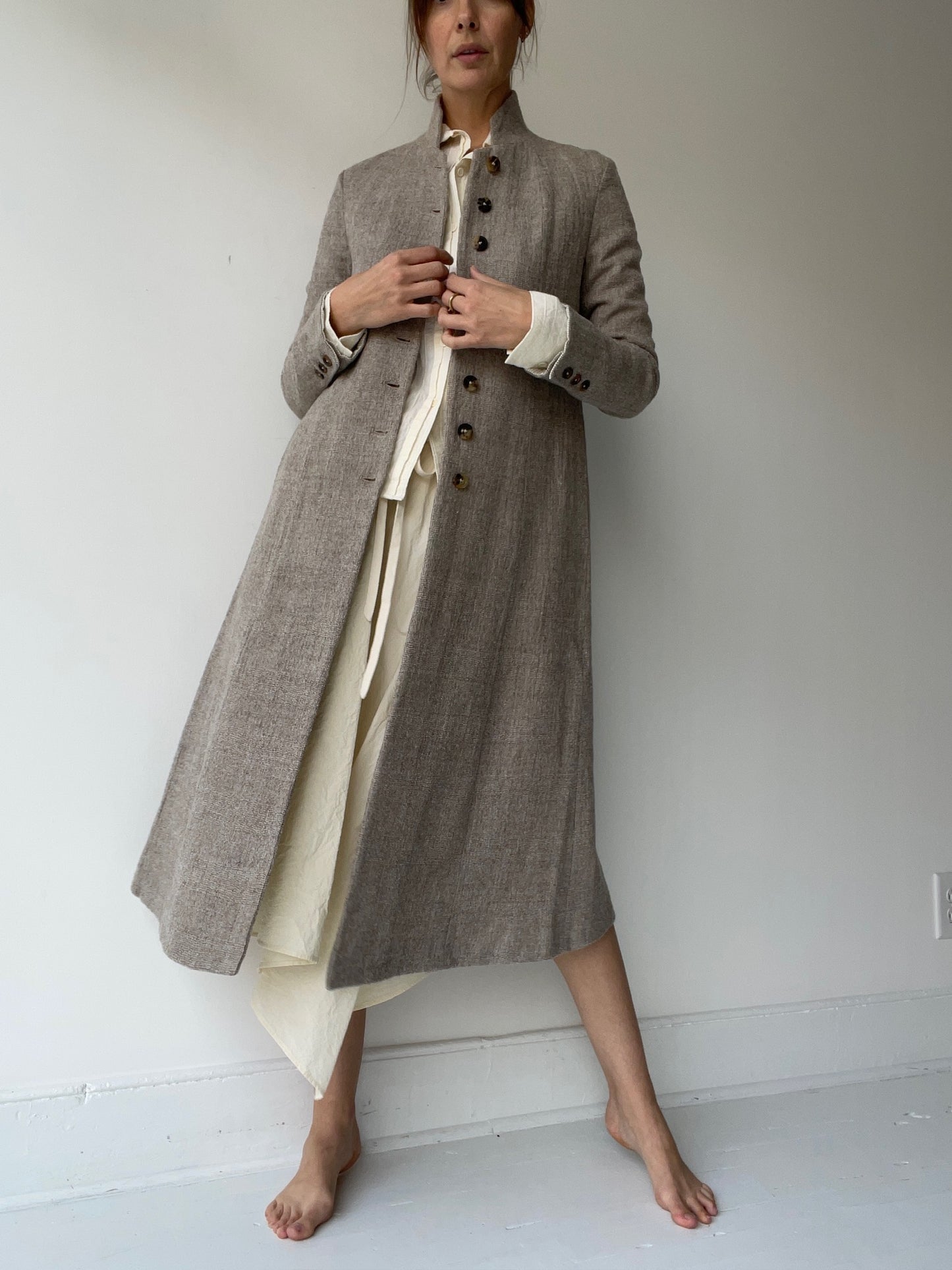 forme d’expression almond habit coat