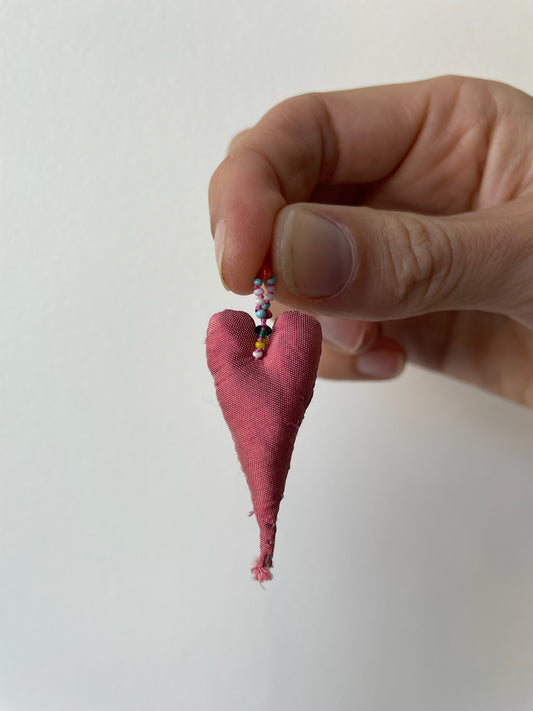 antomoon blush heart amulet