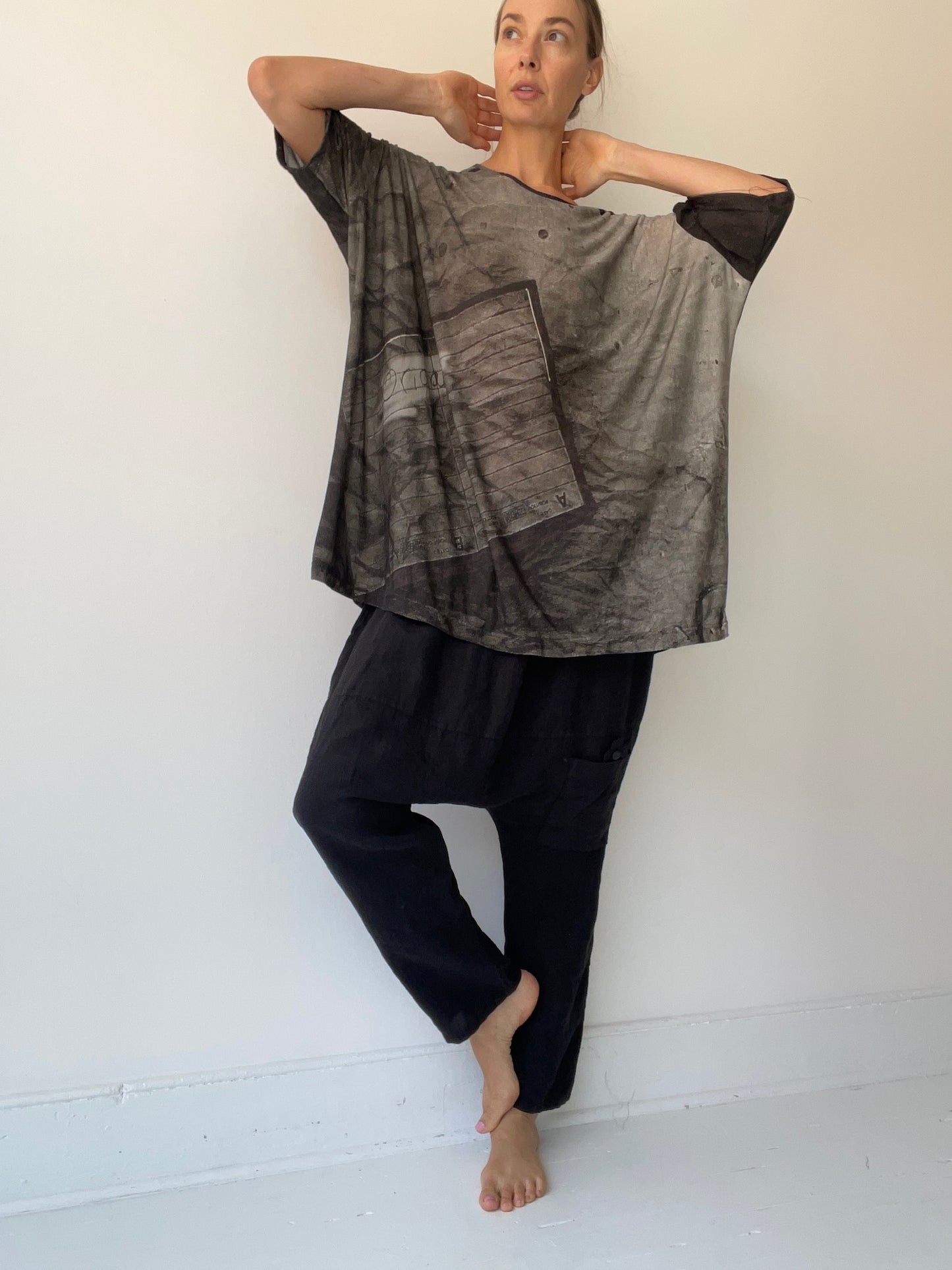barbara bologna oversize print tee