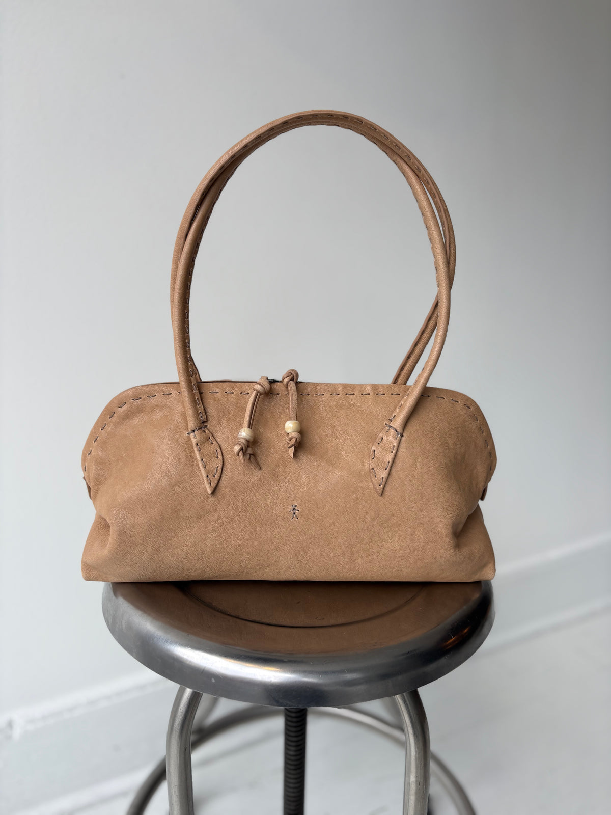 henry beguelin bella bassa-old iron bag