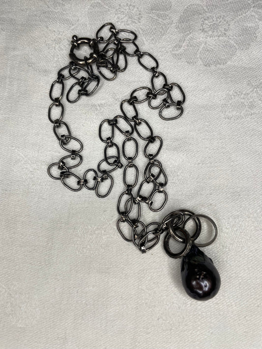 kundo najam necklace