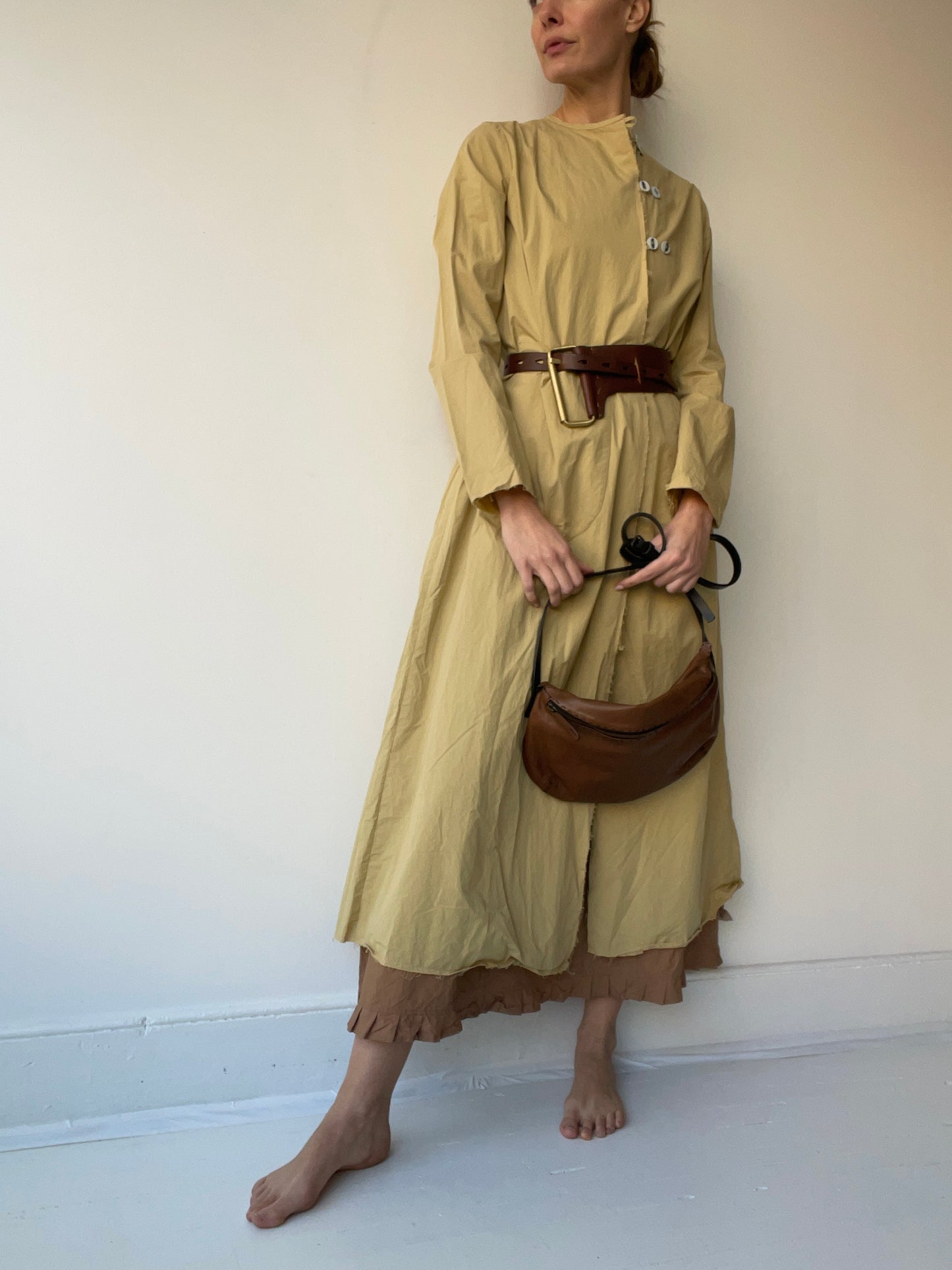 johnny farah brown single roll belt