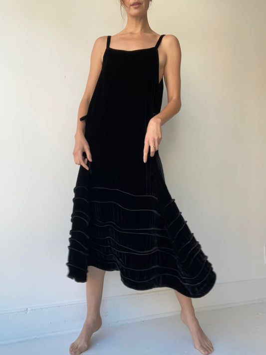 krista larson long spring slip black velvet
