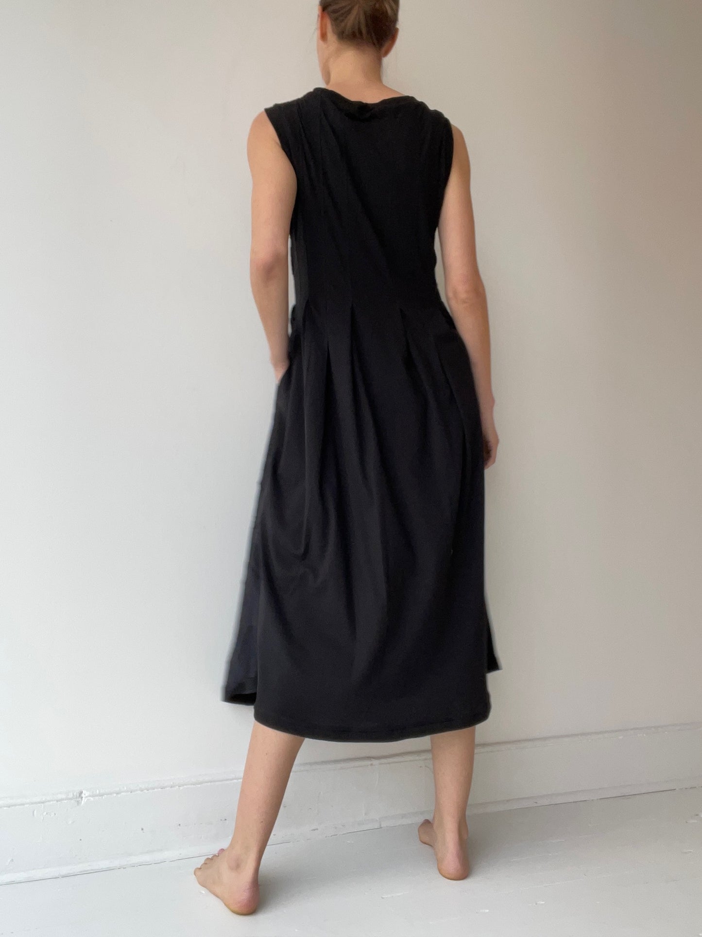 rundholz dip black dahlia dress
