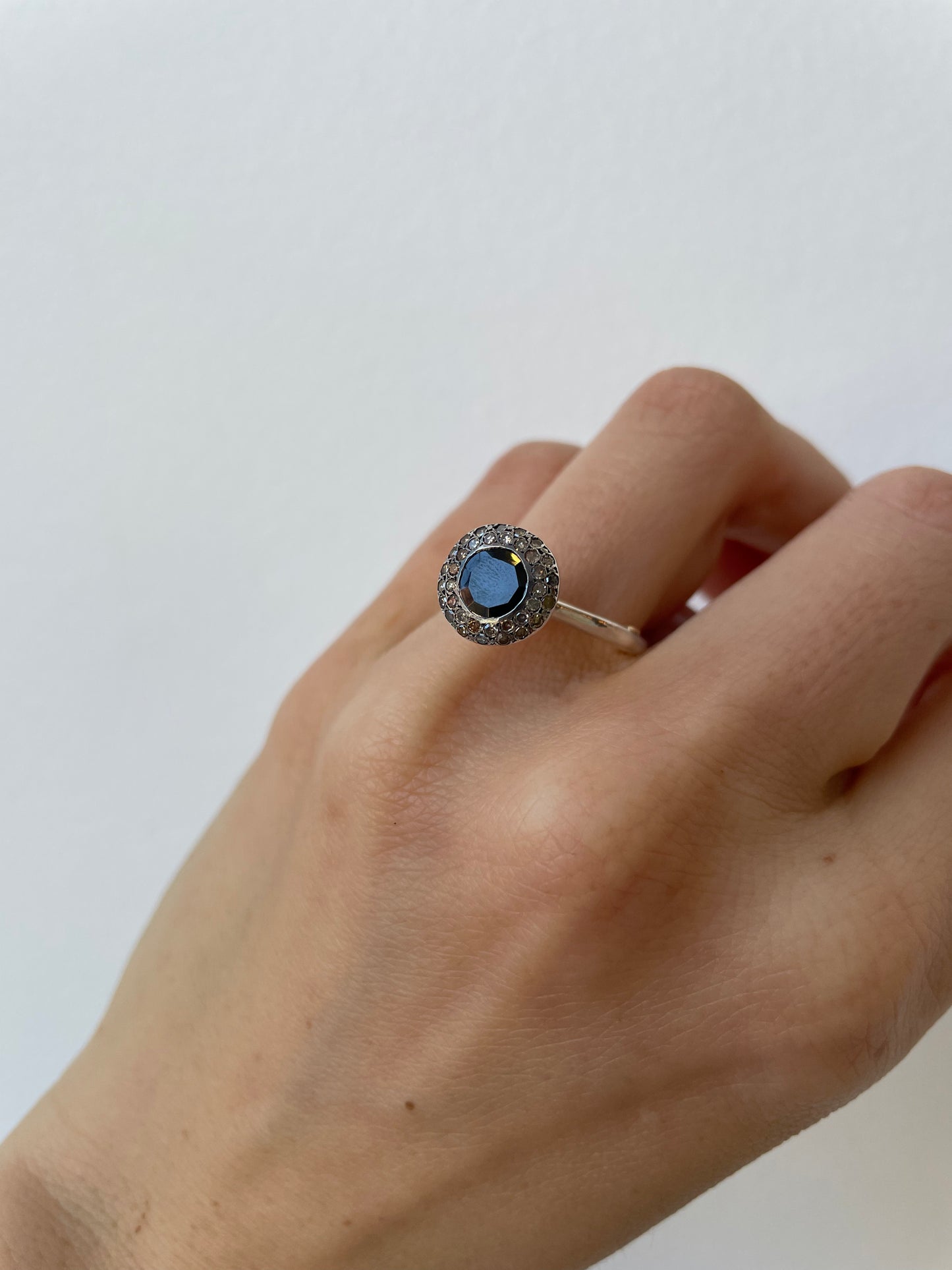 rosa maria belquis black ring