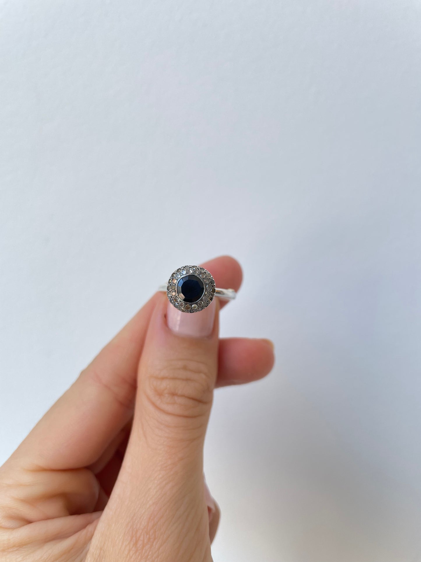 rosa maria belquis black ring
