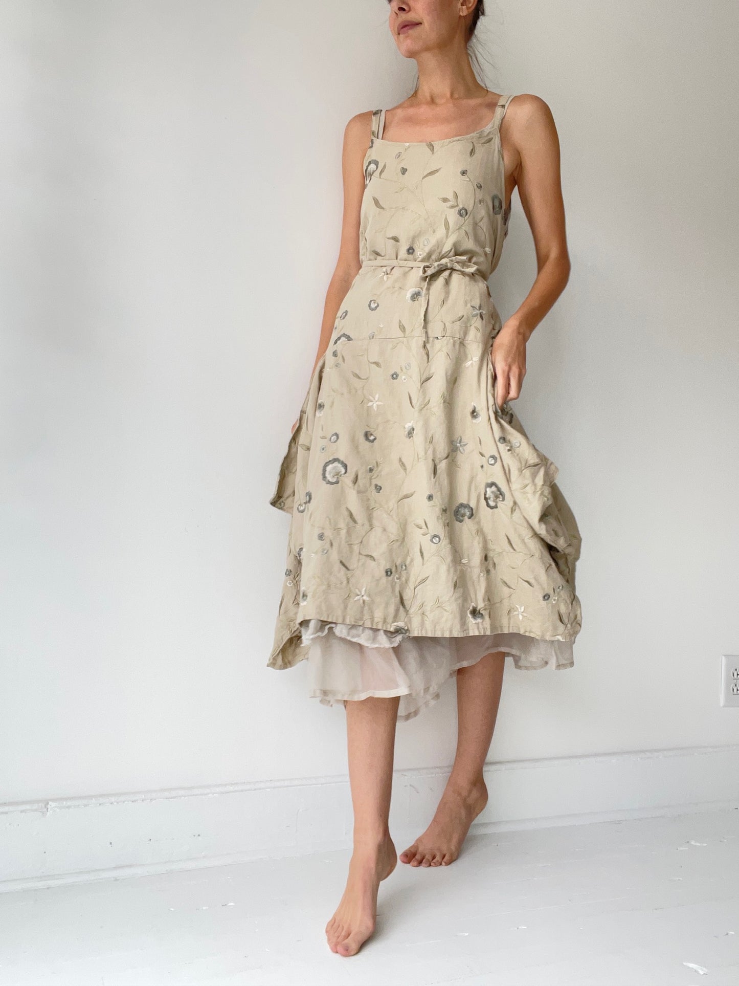 long pinwheel slip EMBROIDERED