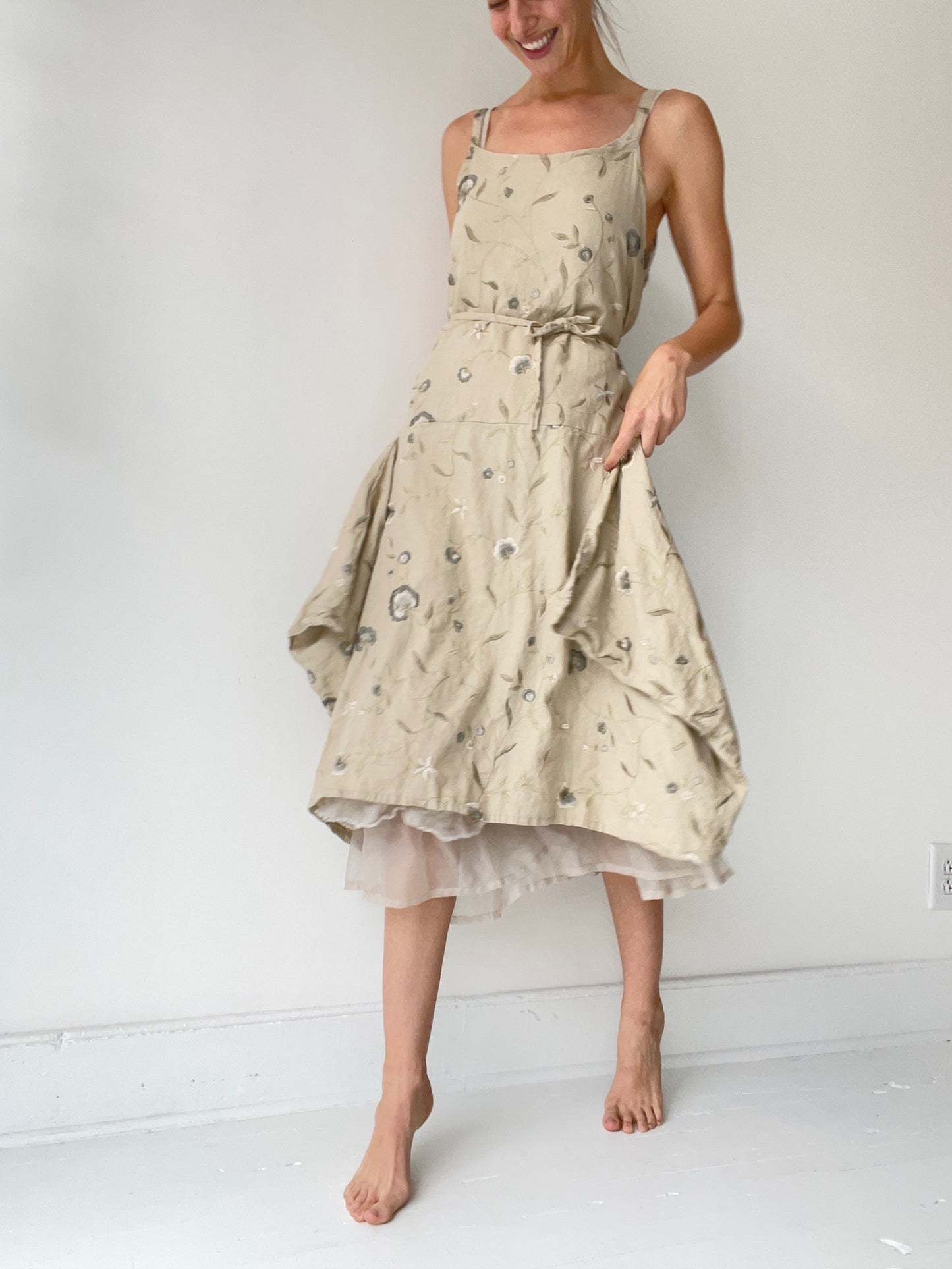 long pinwheel slip EMBROIDERED