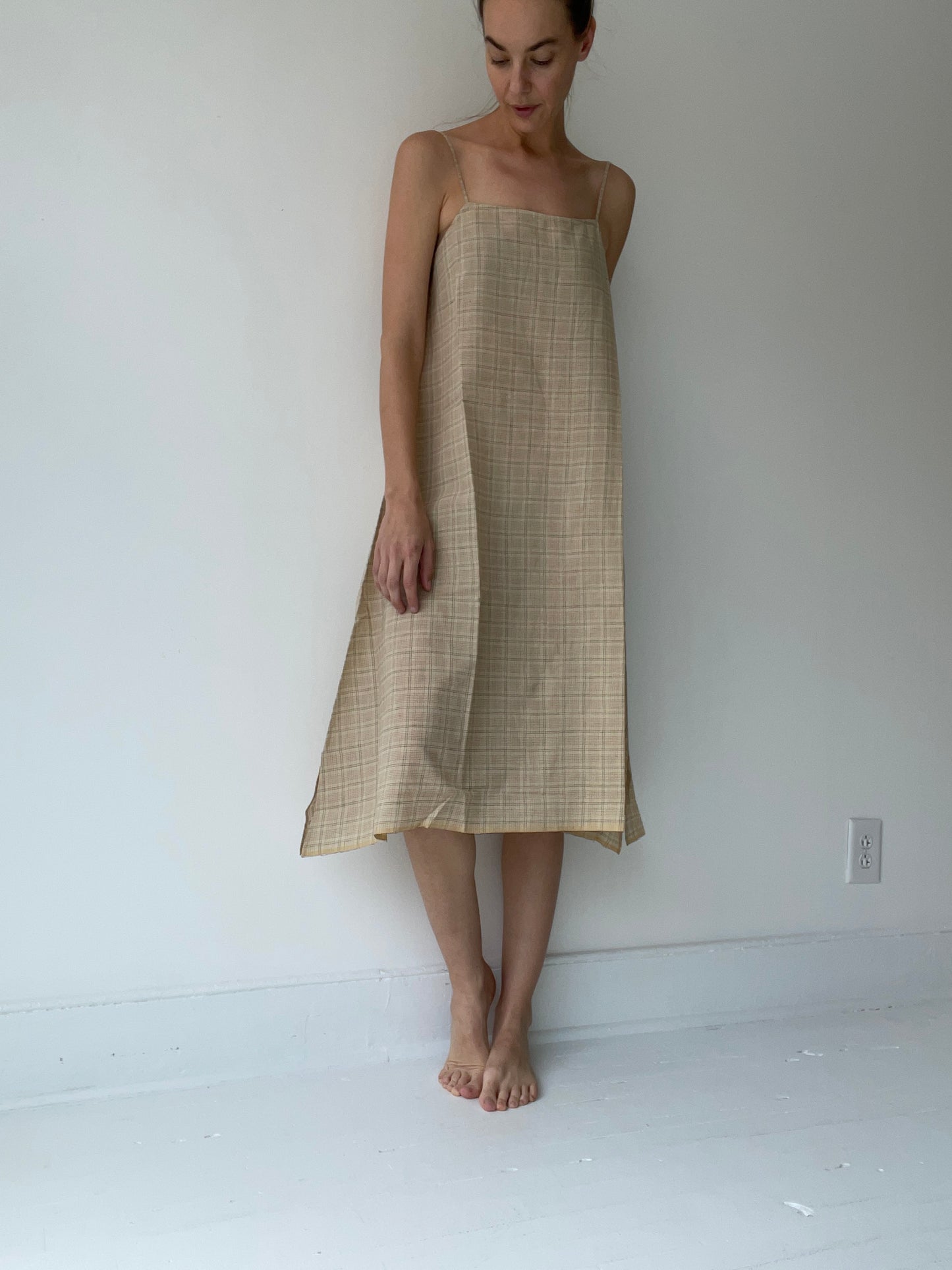 maku straight slip dress