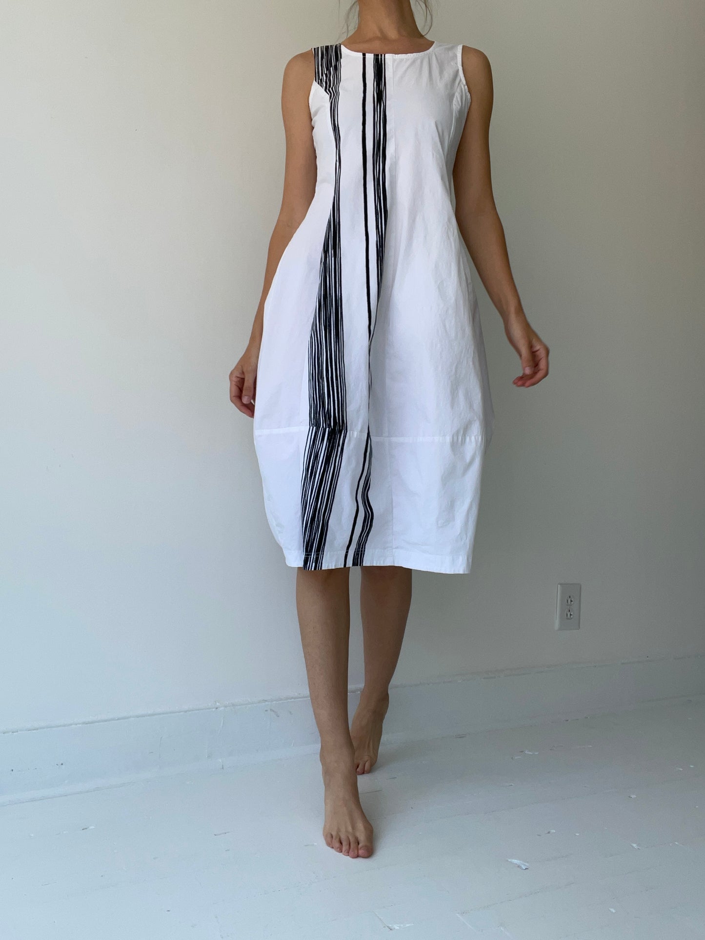 preloved black and white dress