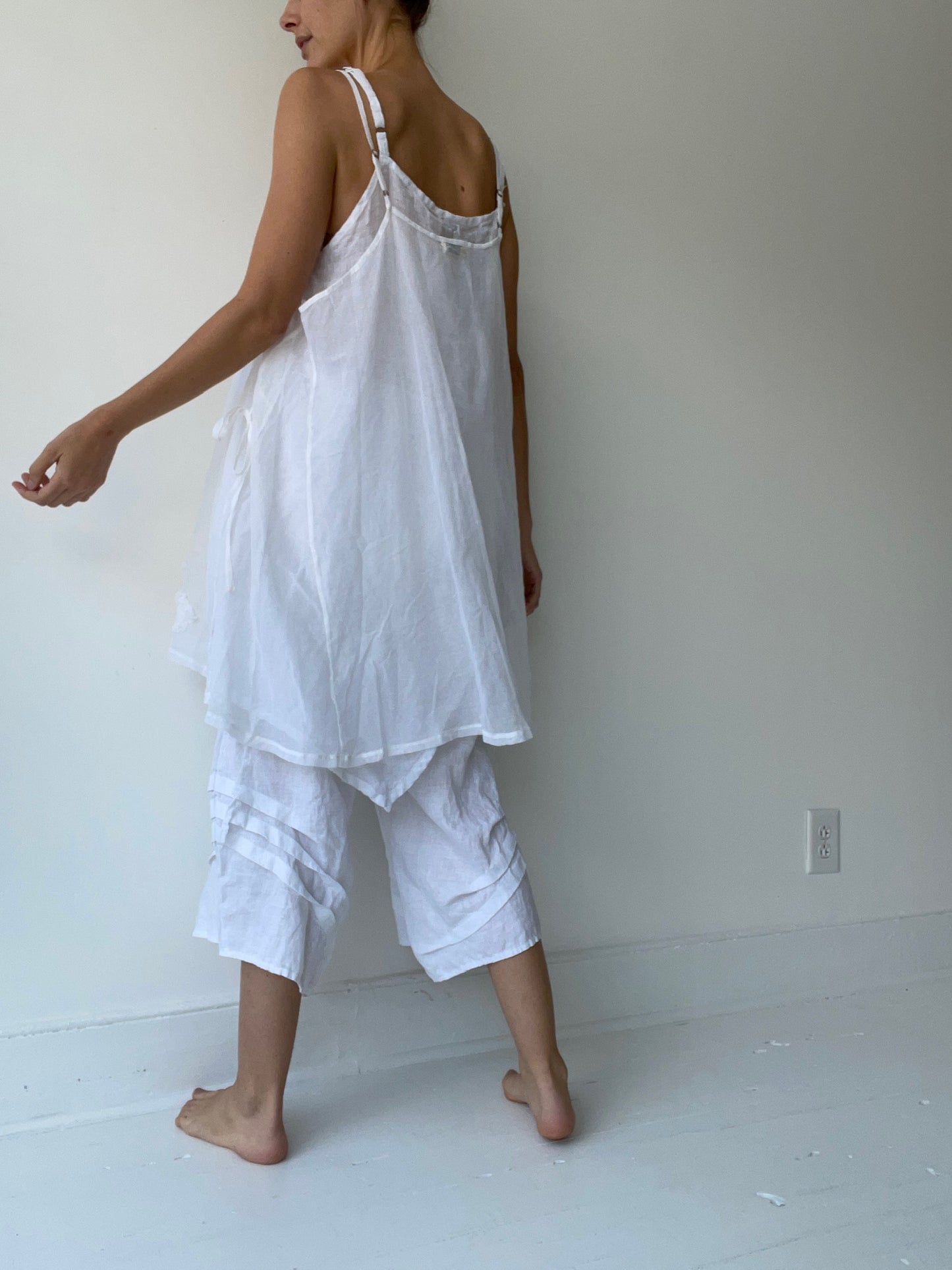 short anemone slip