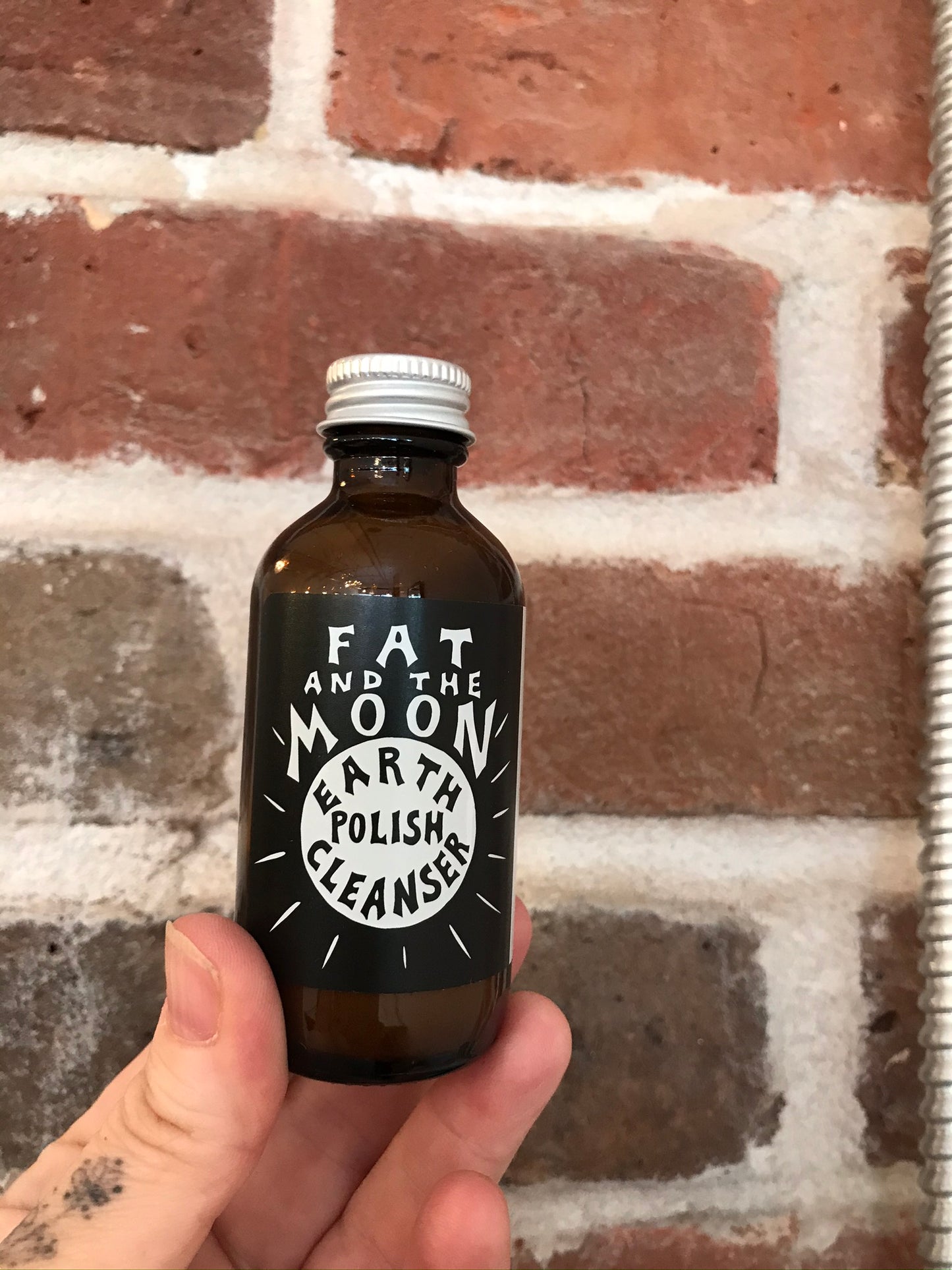 a fat and the moon earth polish