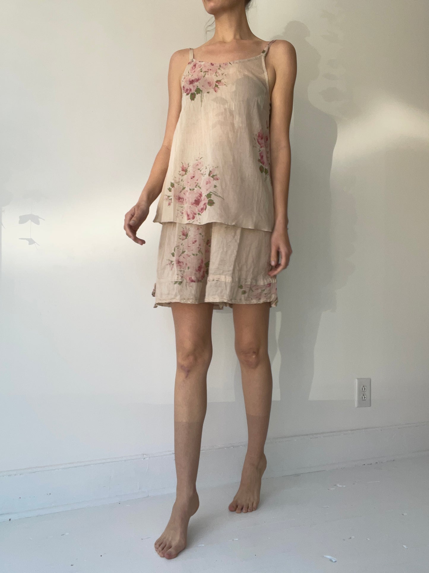 rose cami