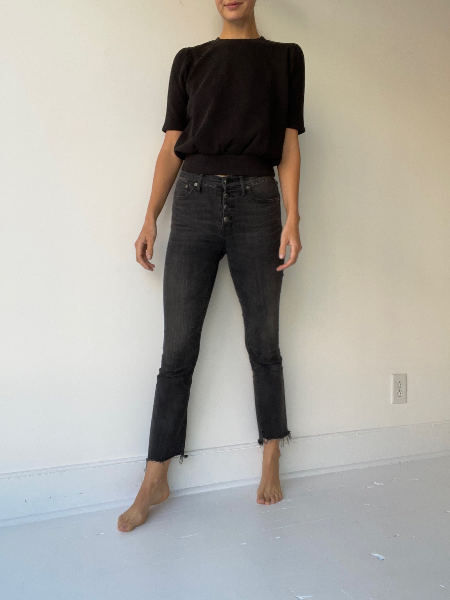 it is well puff sleeve sweatshirt