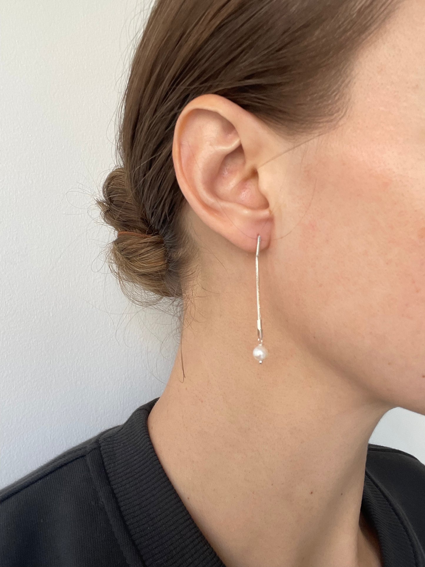 short pearl drop studs