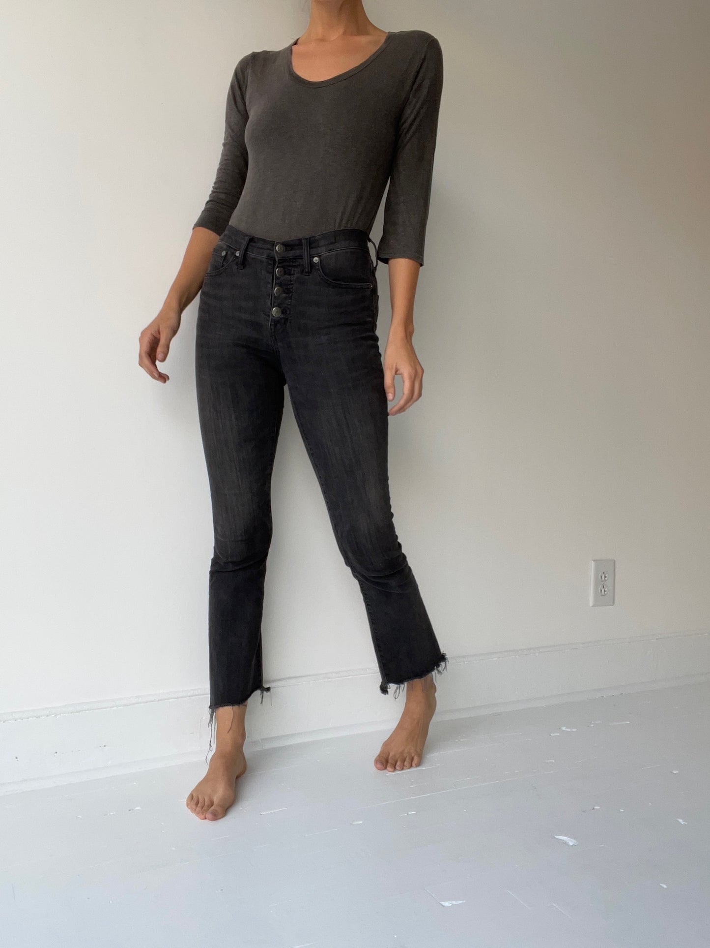 it is well charcoal 3/4 sleeve tee