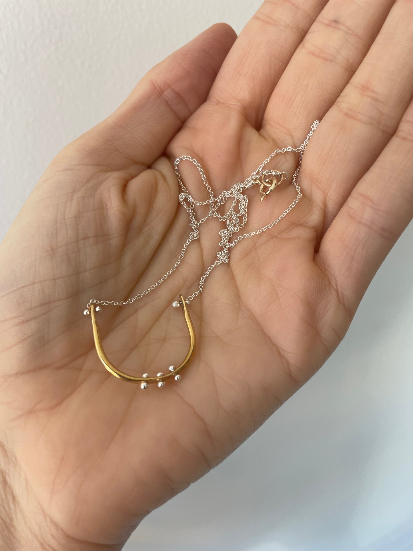 baby u necklace