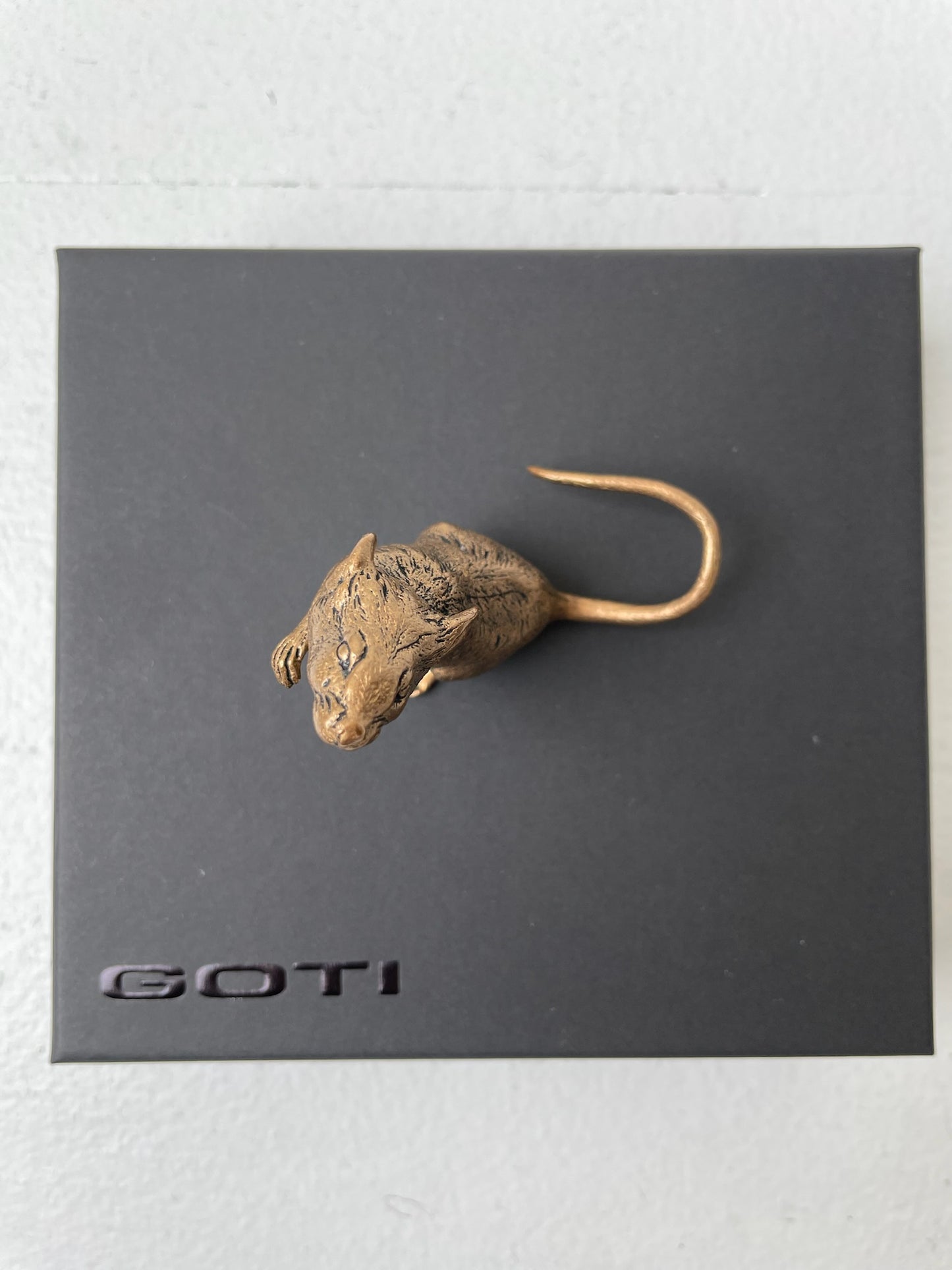 goti brass mouse