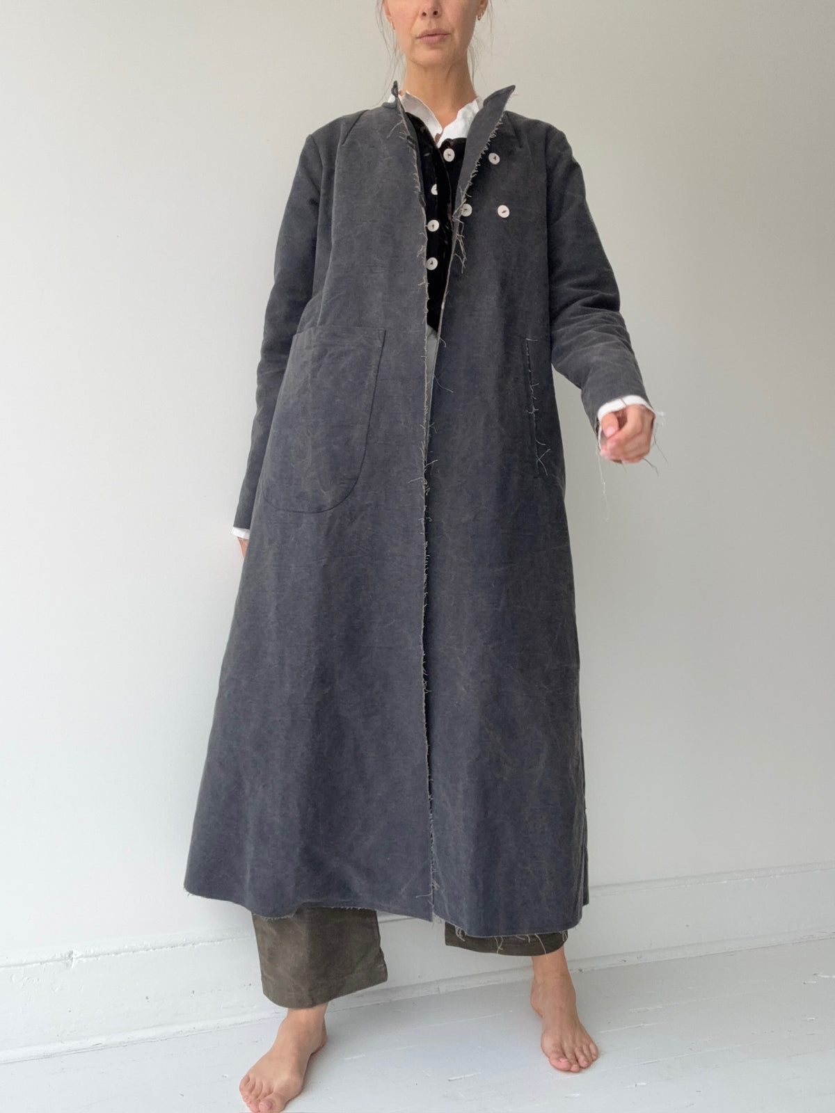 sula pleat coat