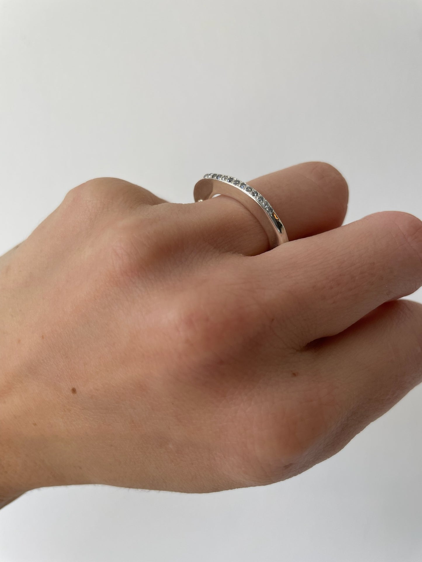 rosa maria haz icy grey ring