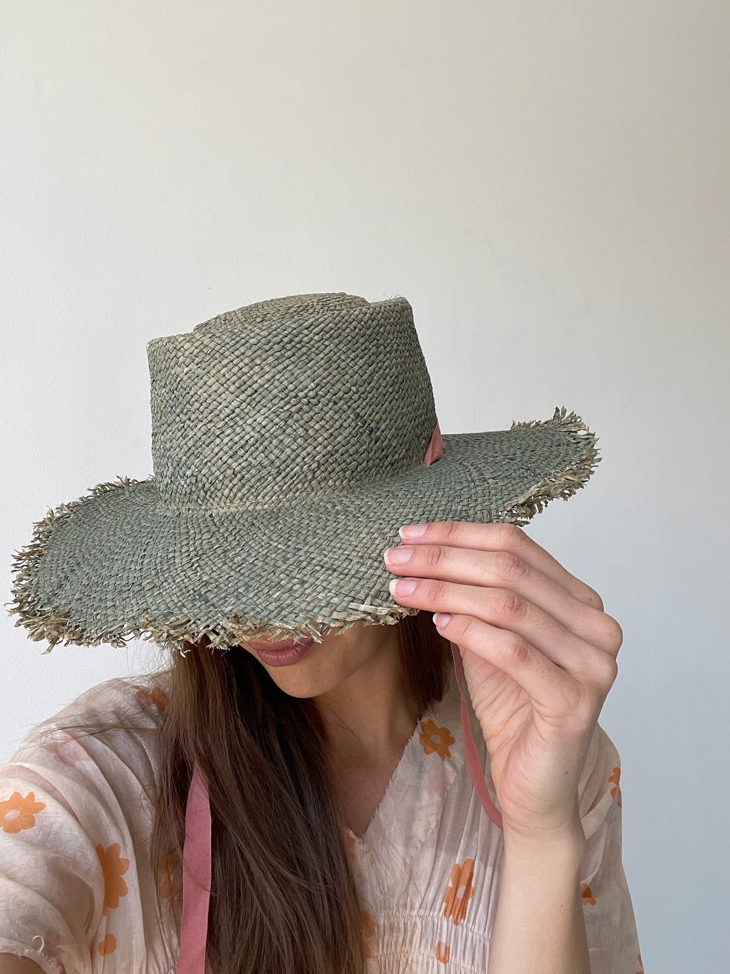 a chisaki seima hat with raffia
