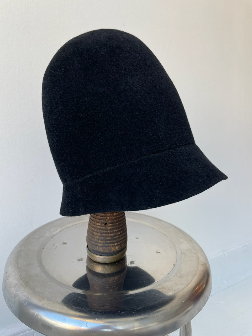 chisaki yan hat BLACK