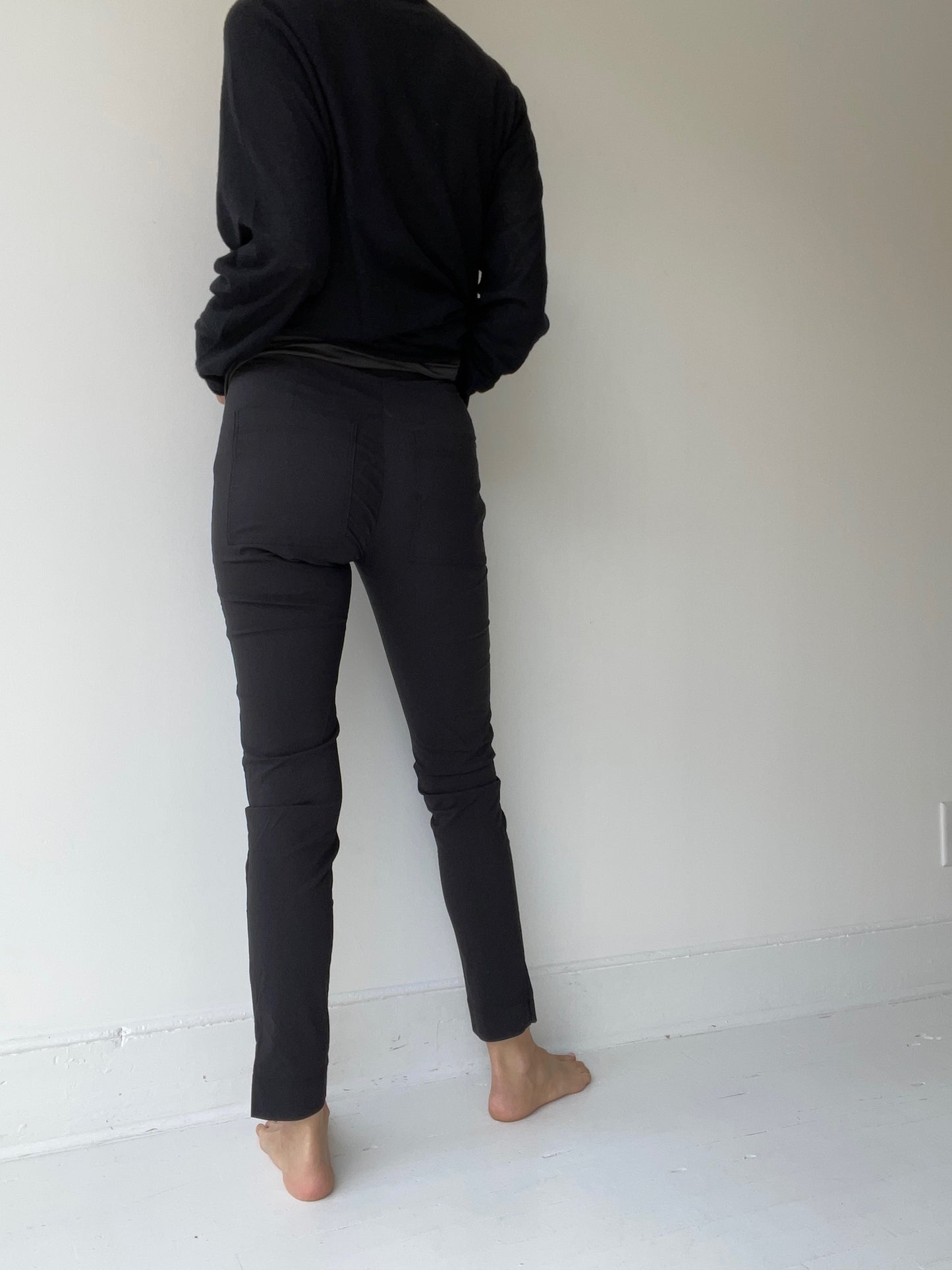rundholz black label pull on pants