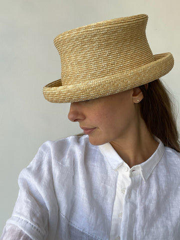 chisaki nasa hat