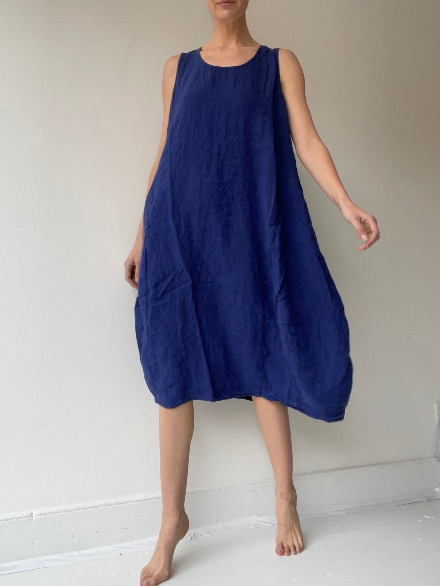 azur linen dress