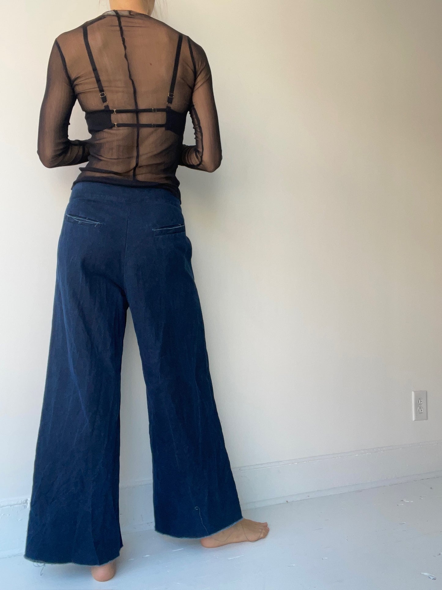 sula slash neck top BLACK