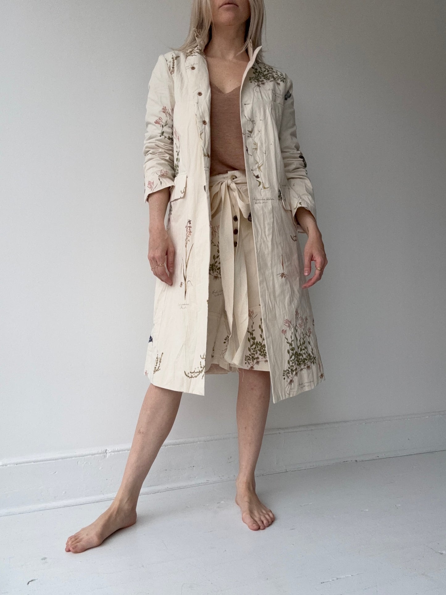 aleksandr manamïs summer coat