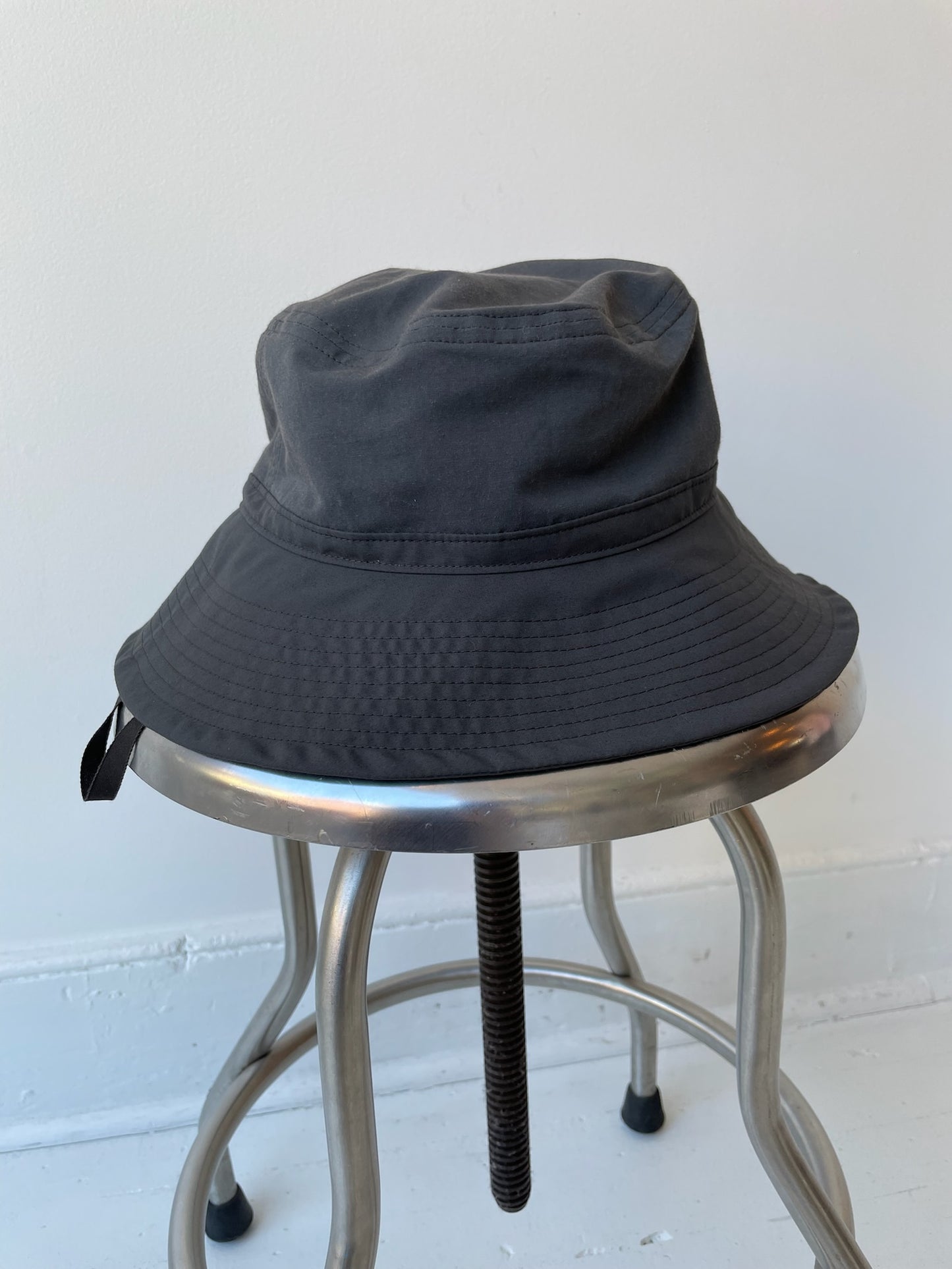 a maison enku milai hat