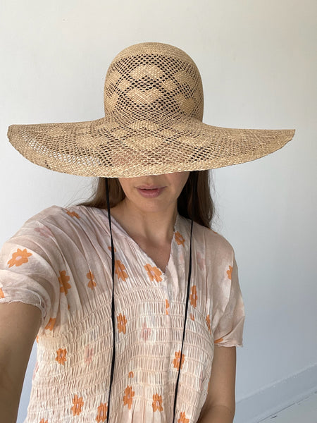 chisaki kaze diamond hat