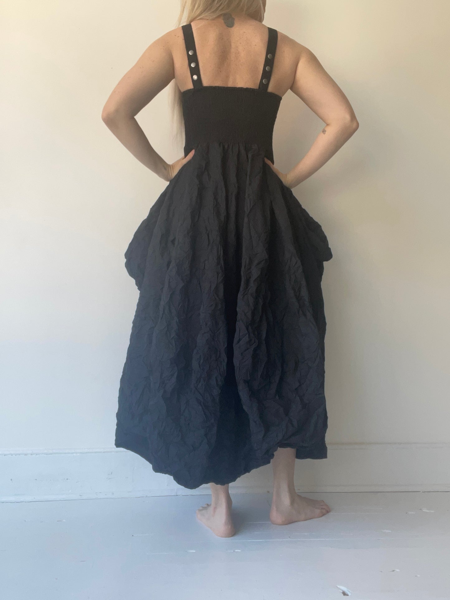 black plü t dress luxe
