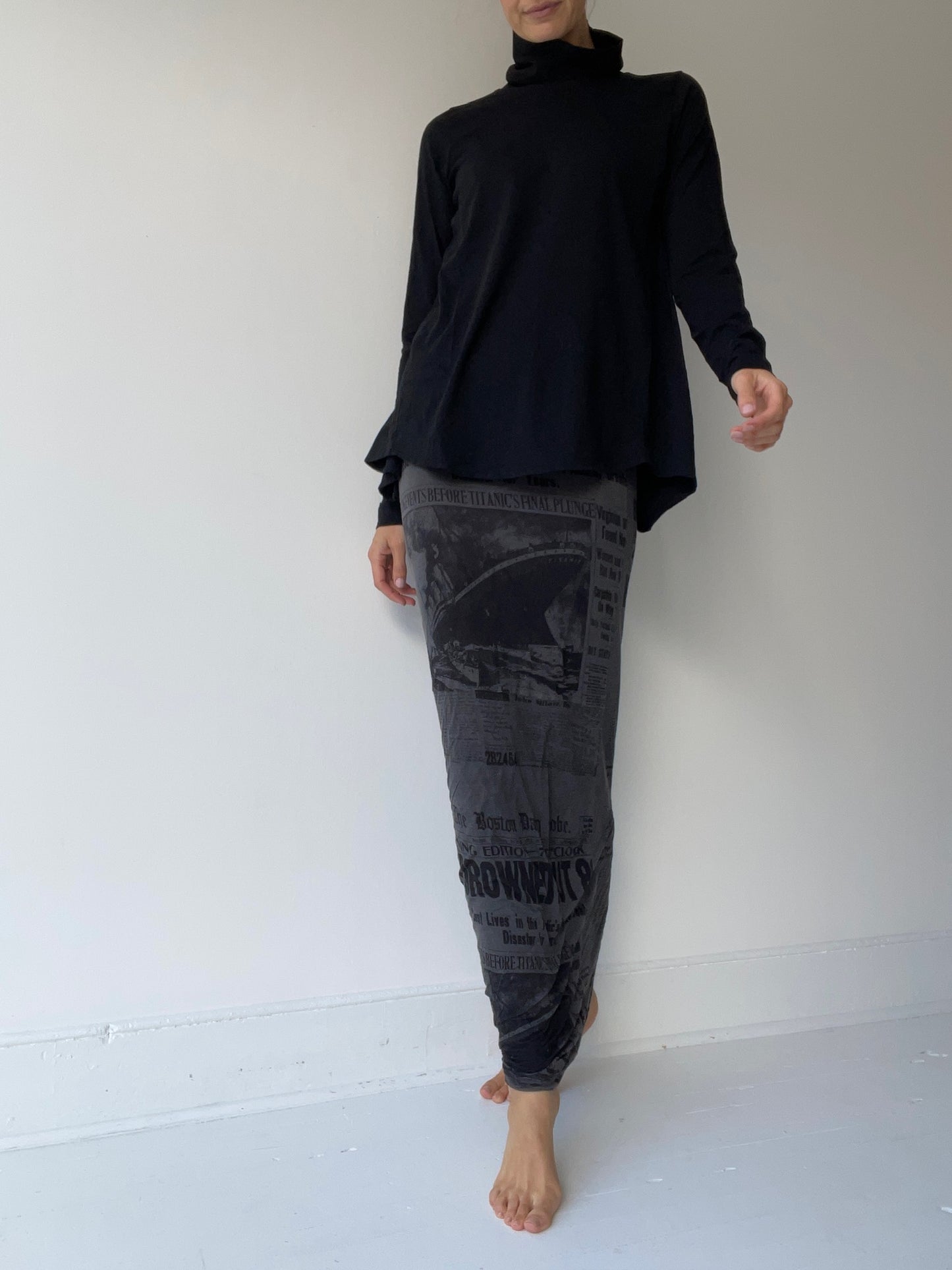rundholz dip soft pull-on skirt GRAY
