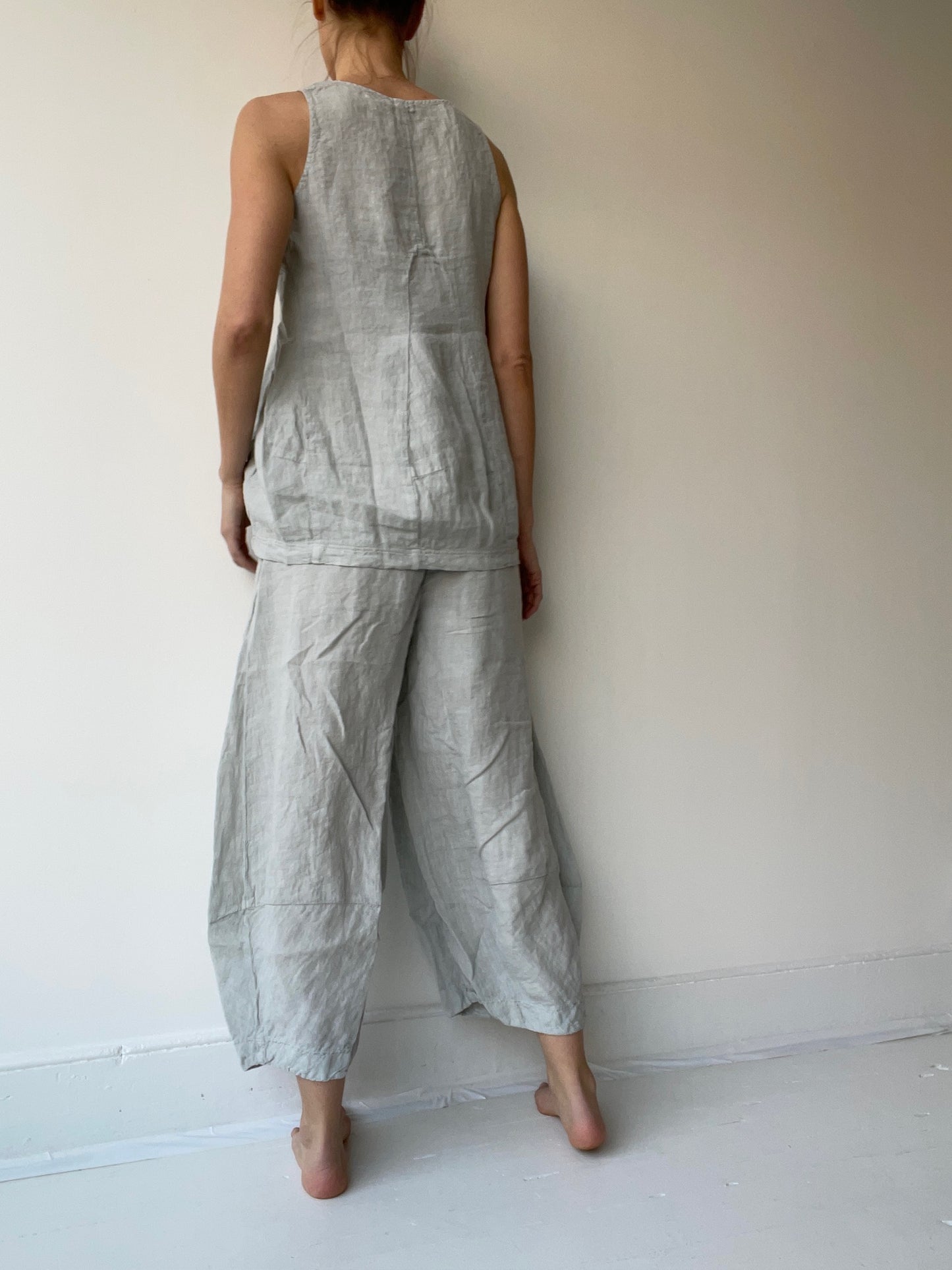 linen tank