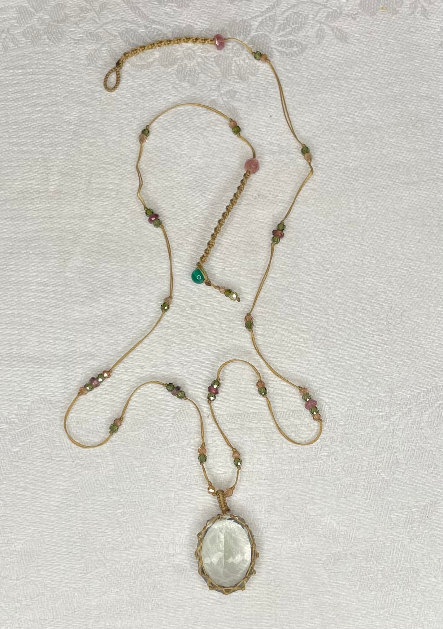 an amy green tibetan short necklace by sharing