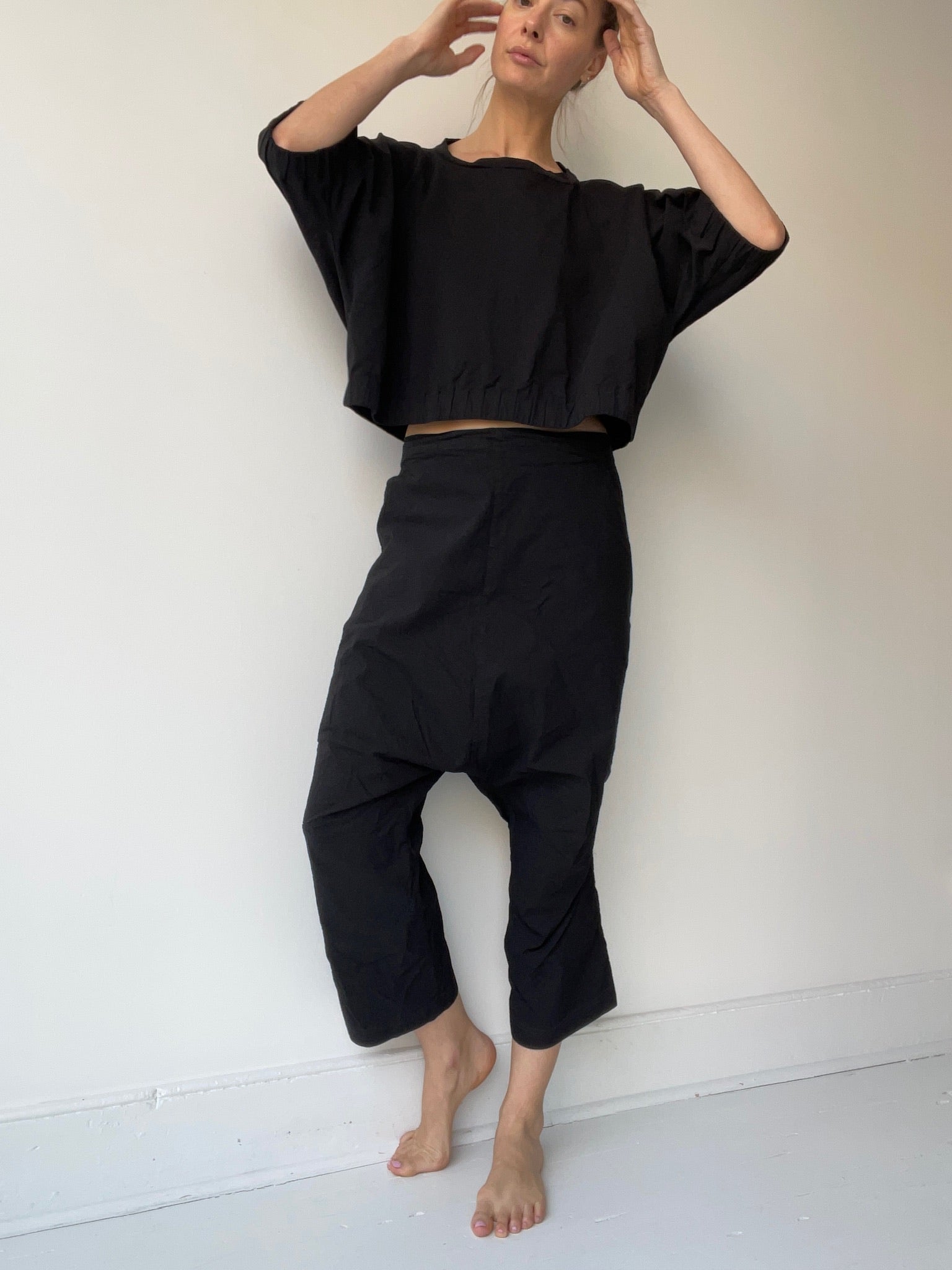 a rundholz mainline cropped tee top with 95% cotton/5% elastane