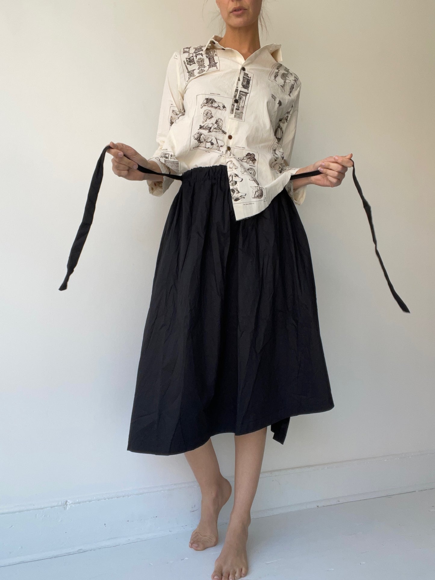 aleksandr manamïs asymmetric skirt