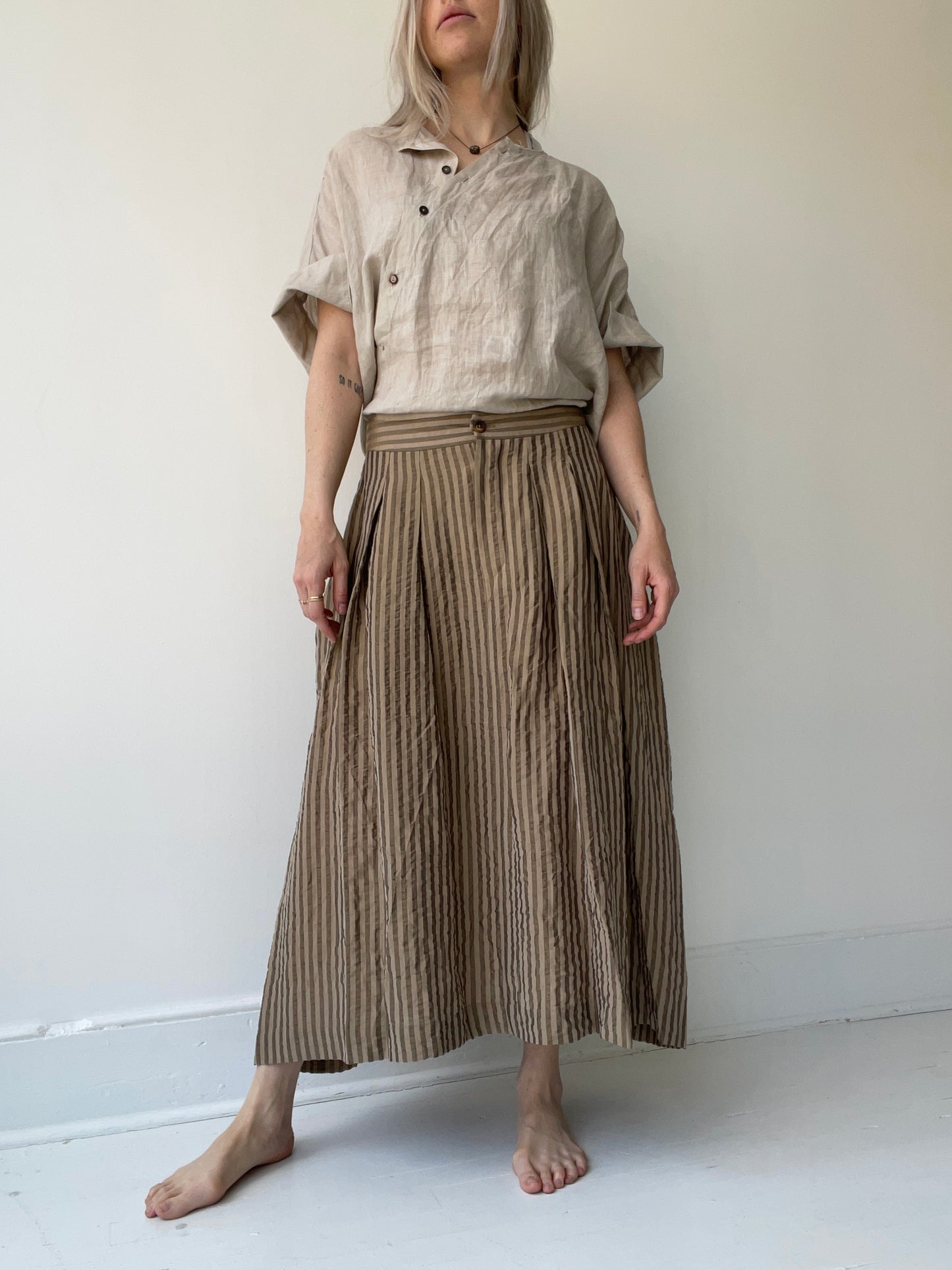 forme tucked bell skirt